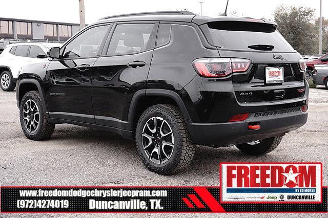 new 2026 Jeep Compass car, priced at $30,295