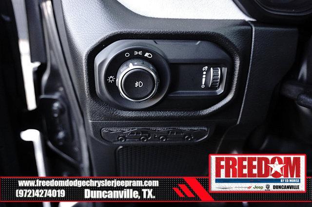 new 2026 Jeep Wrangler car, priced at $37,352