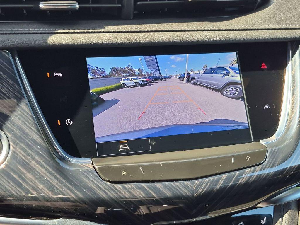 used 2025 Cadillac XT6 car, priced at $48,498