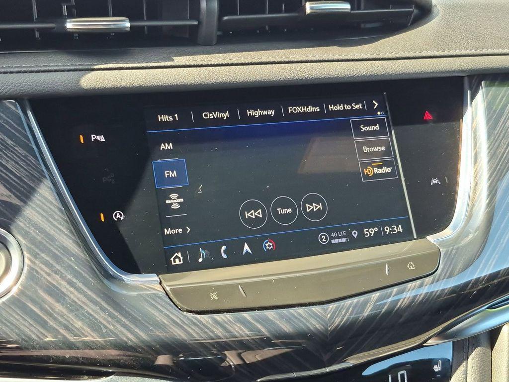 used 2025 Cadillac XT6 car, priced at $48,498