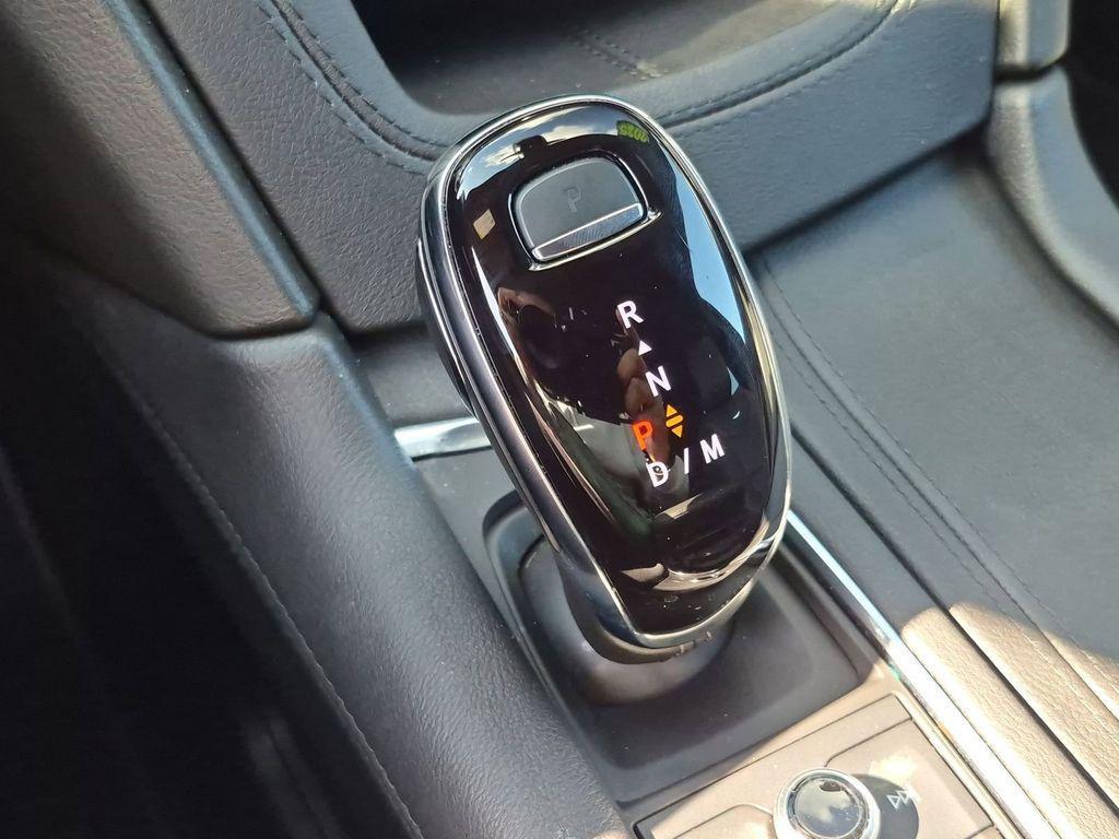 used 2025 Cadillac XT6 car, priced at $48,498