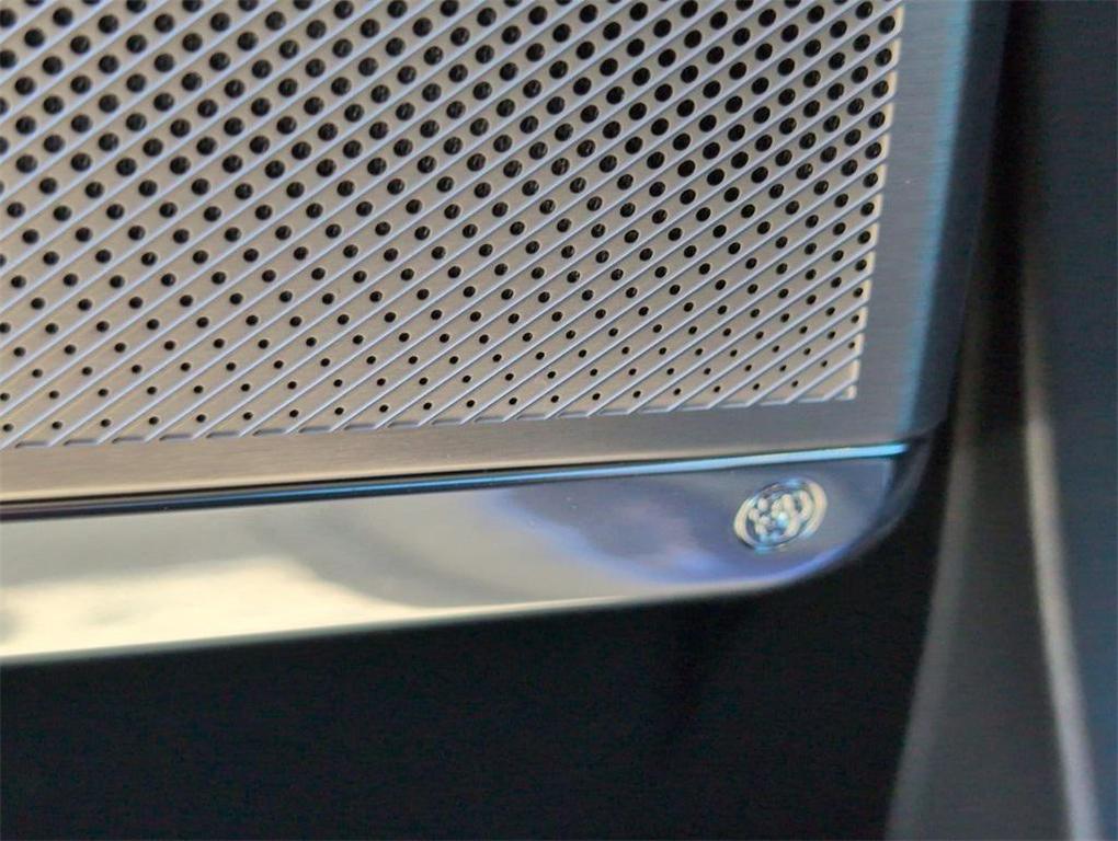 used 2026 Cadillac VISTIQ car