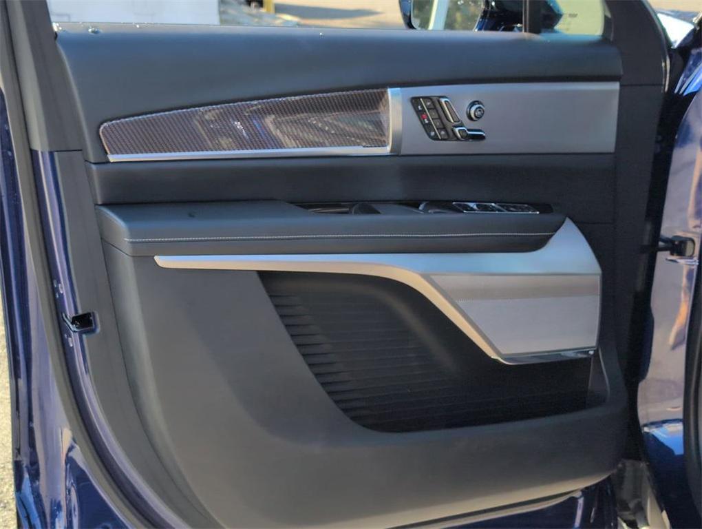 used 2026 Cadillac VISTIQ car