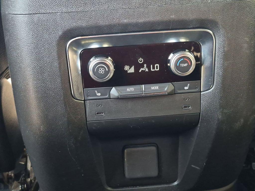used 2025 GMC Yukon car, priced at $69,498