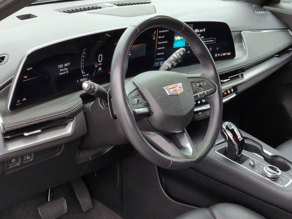used 2024 Cadillac XT4 car, priced at $28,920
