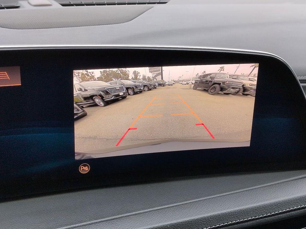 used 2024 Cadillac XT4 car, priced at $28,920