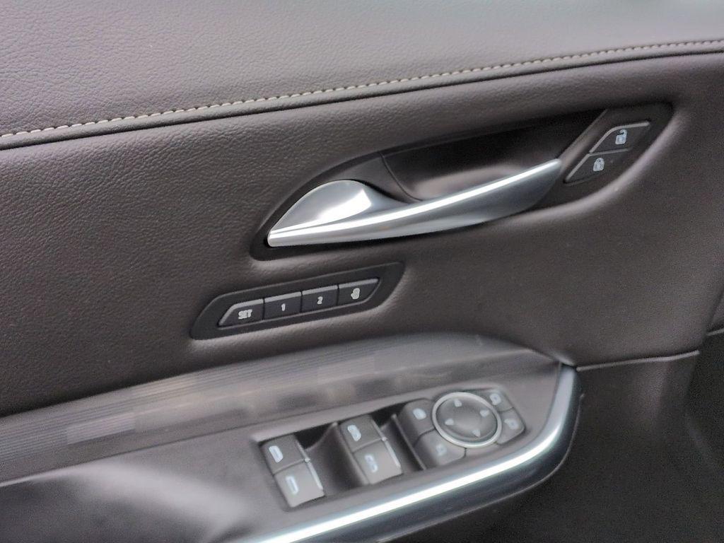 used 2024 Cadillac XT4 car, priced at $28,920