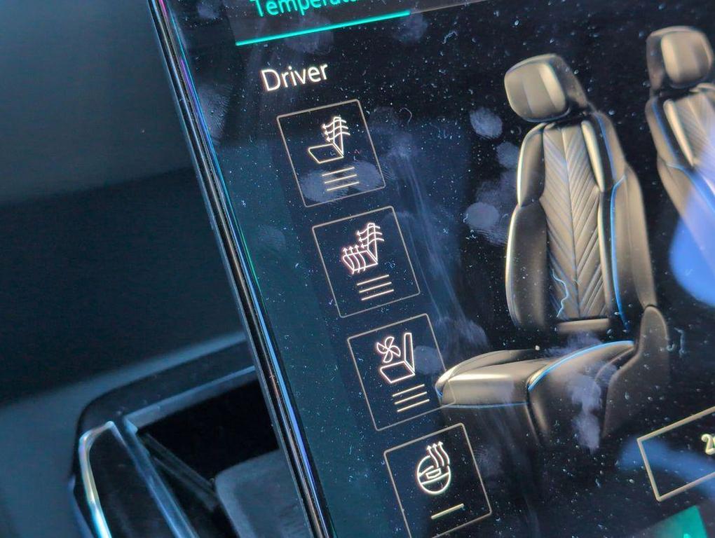 used 2025 Cadillac Escalade IQ car, priced at $128,995