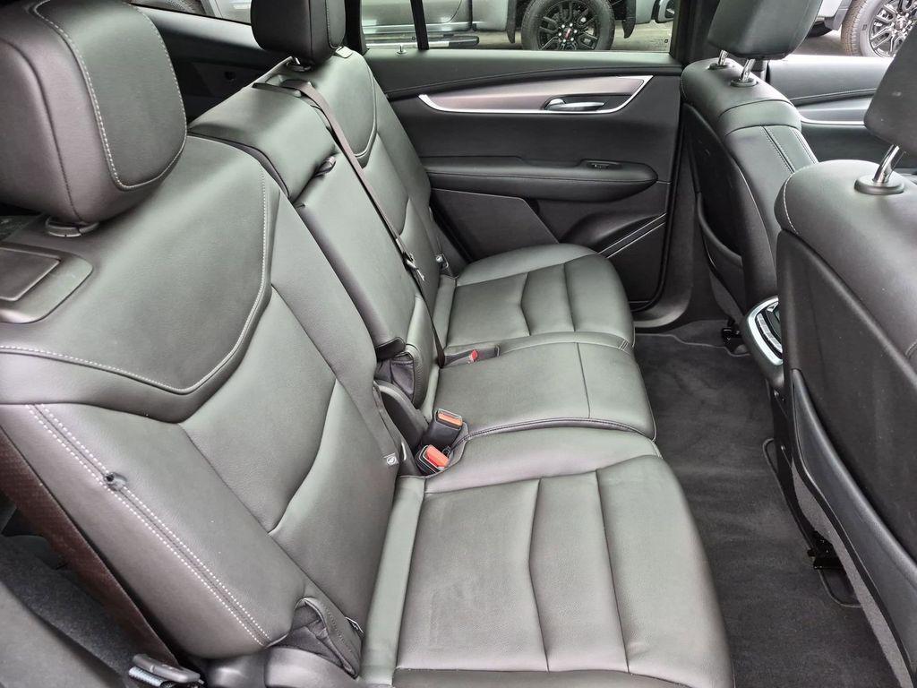 used 2023 Cadillac XT6 car, priced at $34,498