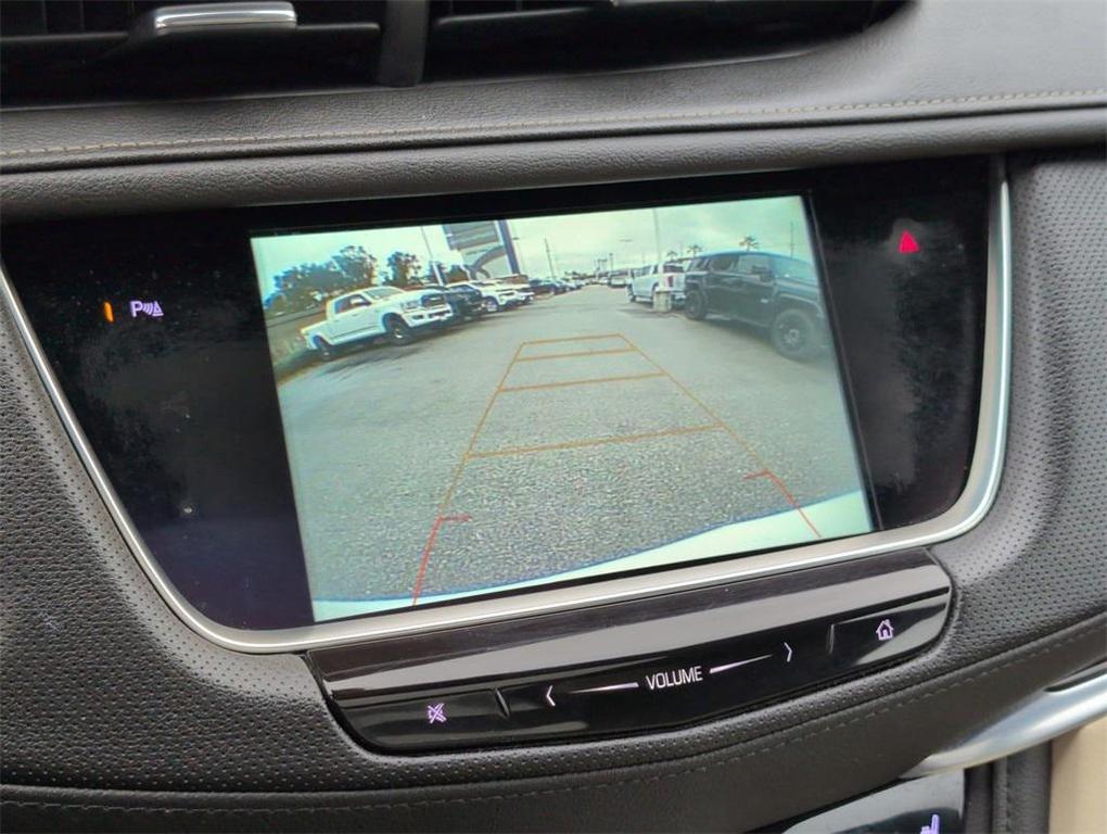 used 2018 Cadillac XT5 car, priced at $19,498