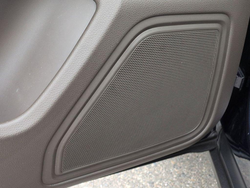 used 2021 Porsche Macan car, priced at $31,623