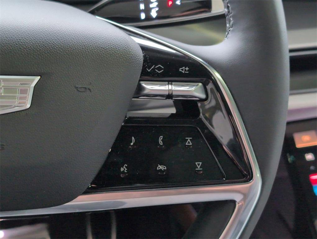 used 2026 Cadillac VISTIQ car