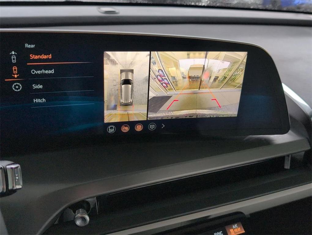 used 2026 Cadillac VISTIQ car