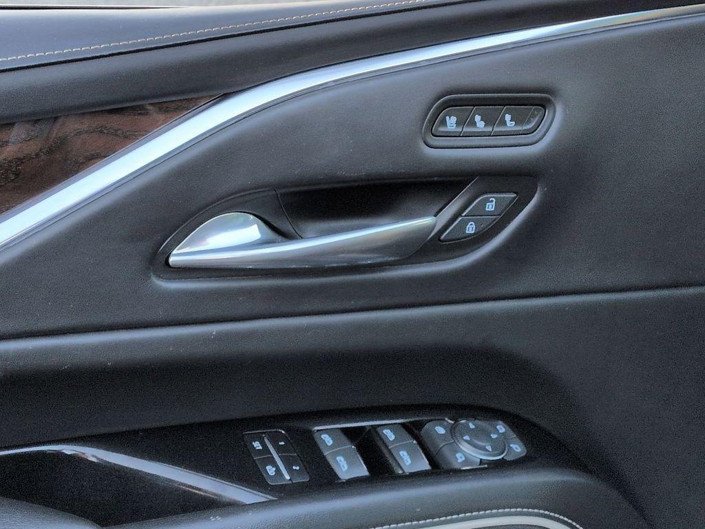 used 2022 Cadillac Escalade ESV car, priced at $66,398