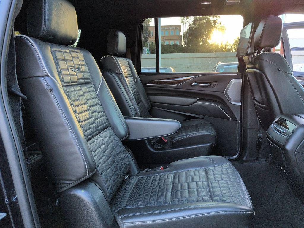 used 2022 Cadillac Escalade ESV car, priced at $66,398