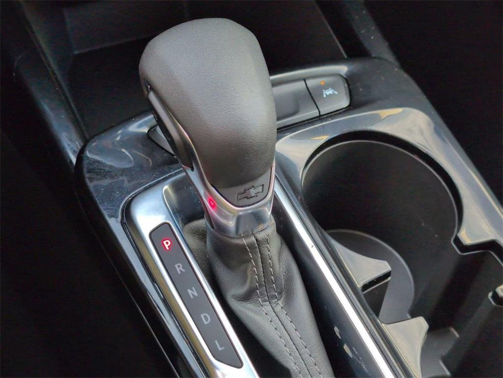 used 2025 Chevrolet Trax car, priced at $18,777