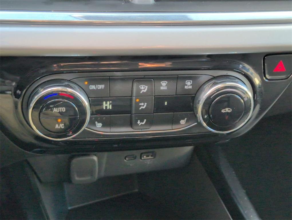 used 2025 Chevrolet Trax car, priced at $18,777