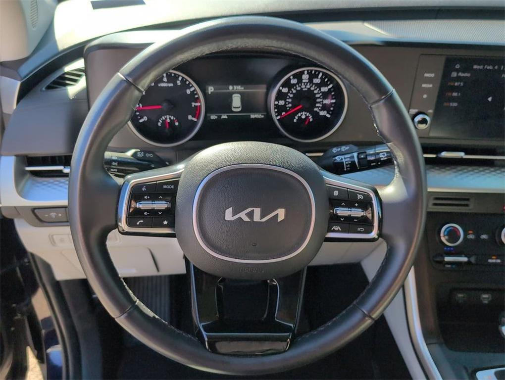 used 2024 Kia Carnival car, priced at $28,998