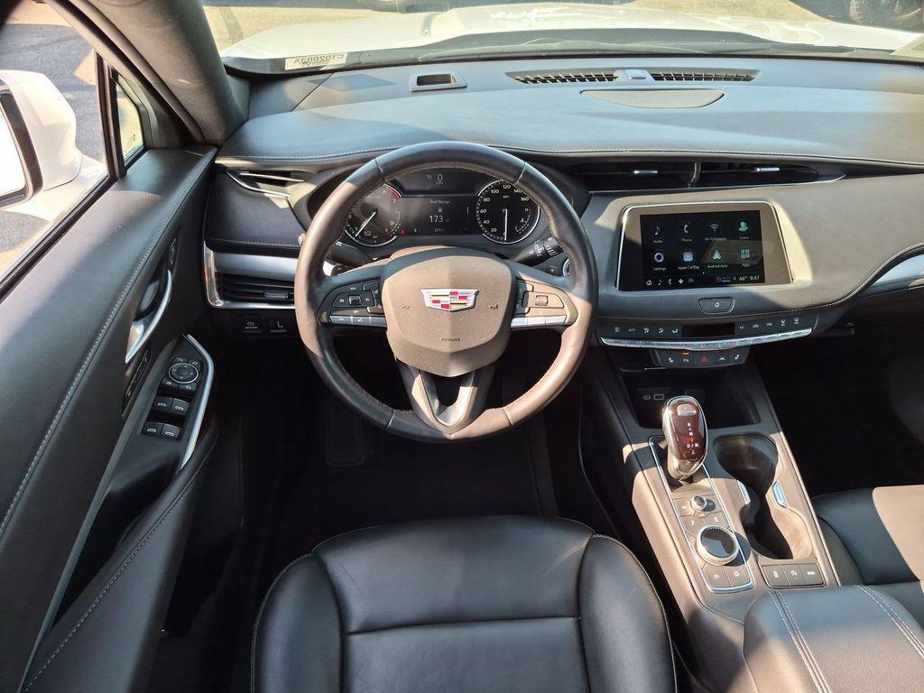 used 2023 Cadillac XT4 car, priced at $28,998