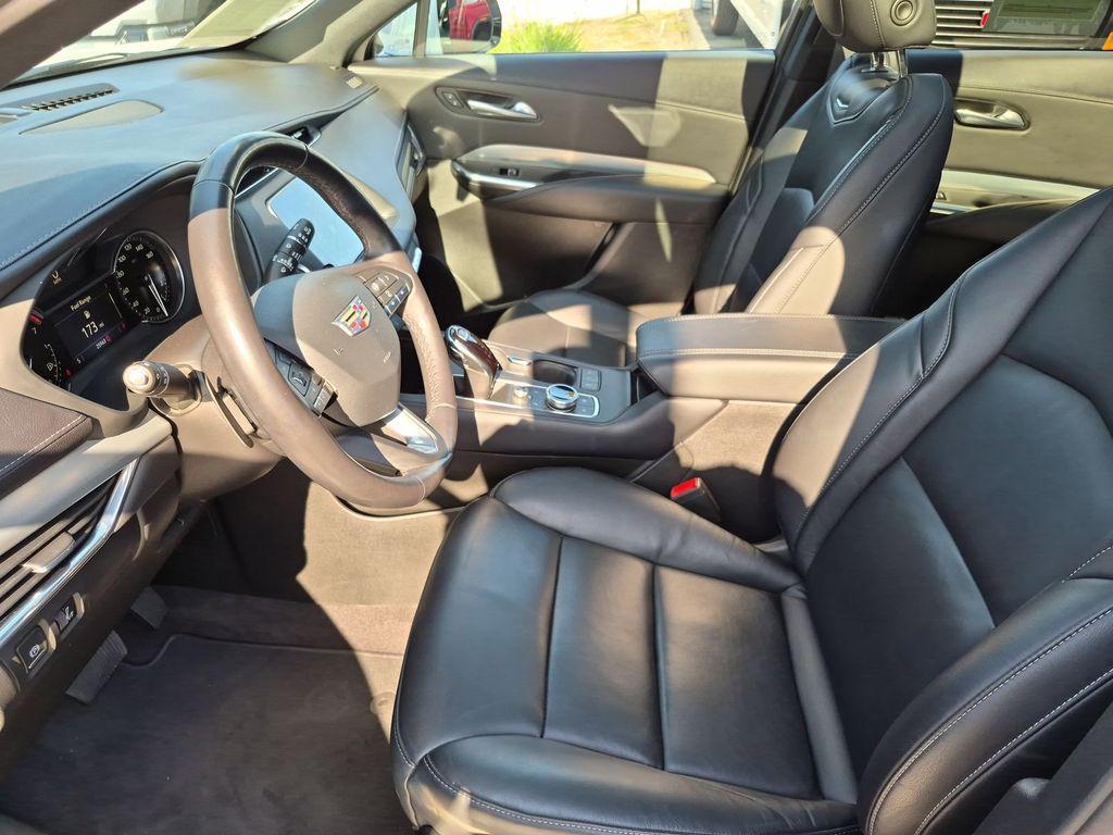 used 2023 Cadillac XT4 car, priced at $28,998