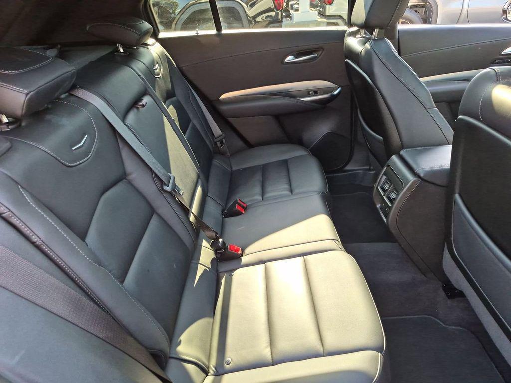 used 2023 Cadillac XT4 car, priced at $28,998