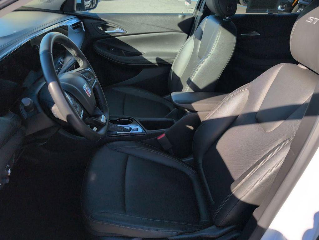 used 2024 Buick Encore GX car, priced at $18,999