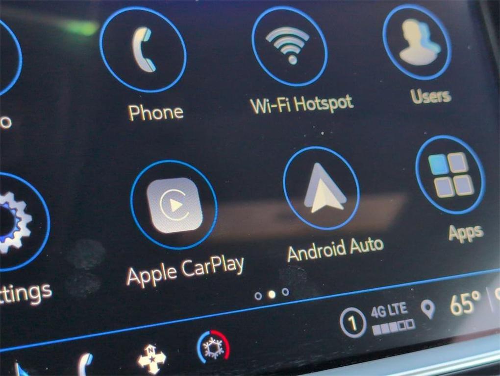 used 2024 Cadillac XT5 car, priced at $31,888