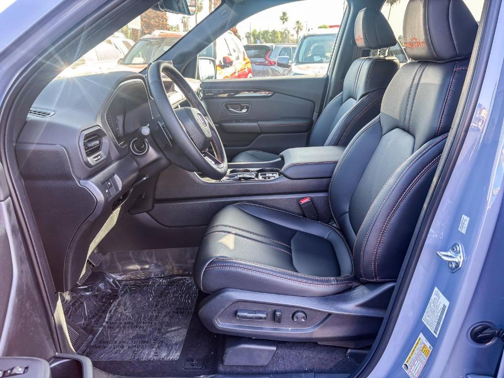 new 2026 Honda Pilot car, priced at $52,630