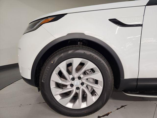 new 2026 Land Rover Discovery car