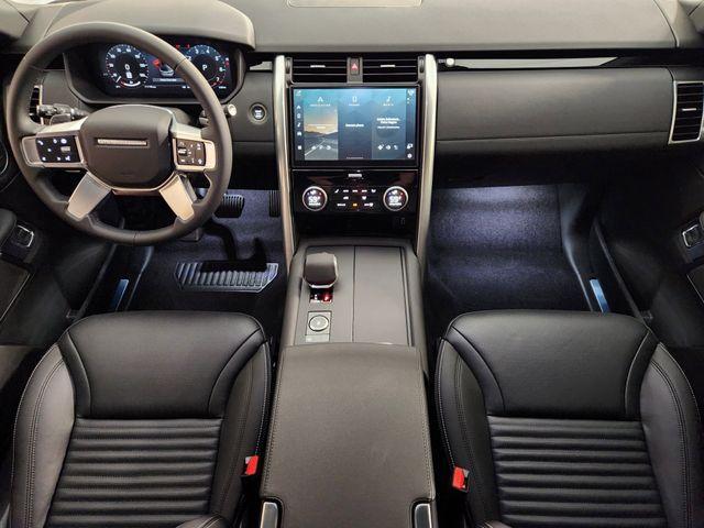 new 2026 Land Rover Discovery car