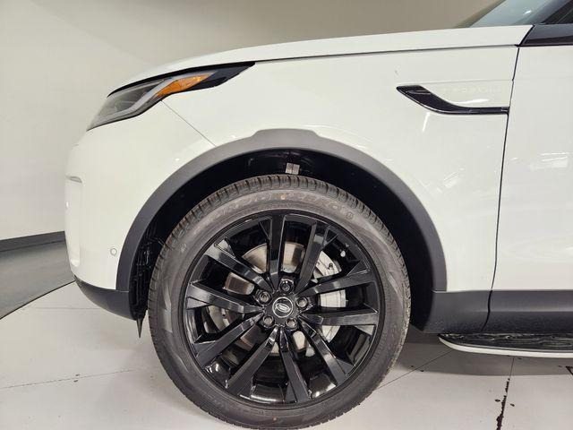 new 2026 Land Rover Discovery car
