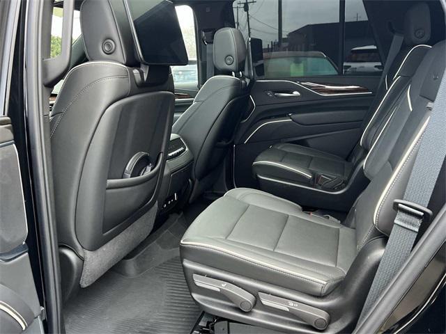 used 2024 Cadillac Escalade car, priced at $71,990