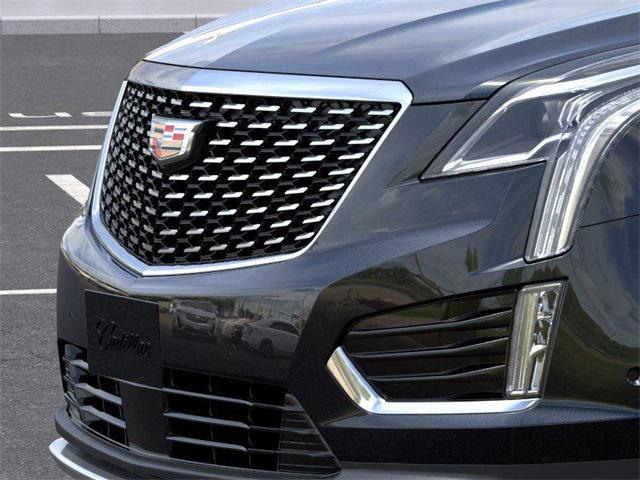 new 2026 Cadillac XT5 car, priced at $55,773