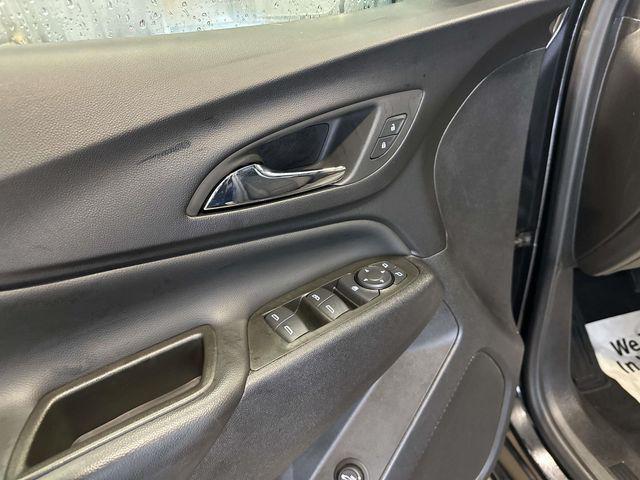 used 2023 Chevrolet Equinox car, priced at $22,998