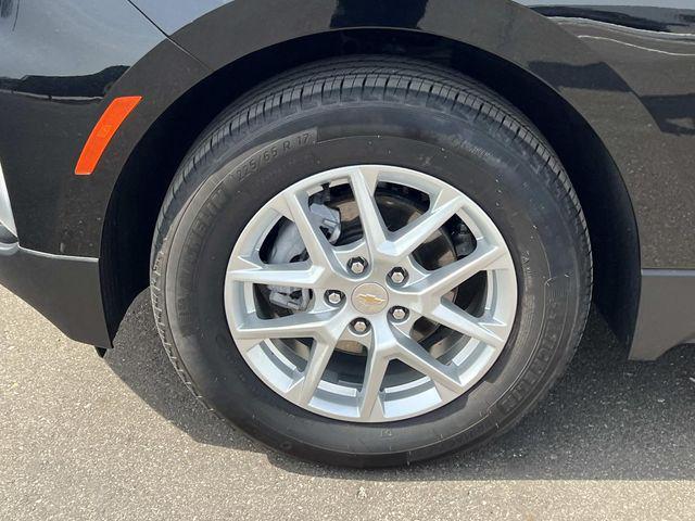 used 2023 Chevrolet Equinox car, priced at $22,998