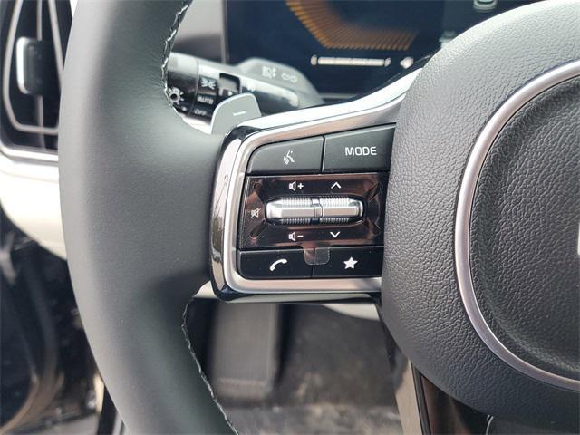 new 2025 Kia Sorento Hybrid car, priced at $37,311