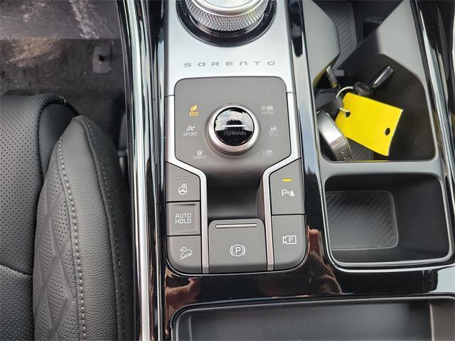 new 2026 Kia Sorento Hybrid car, priced at $41,493