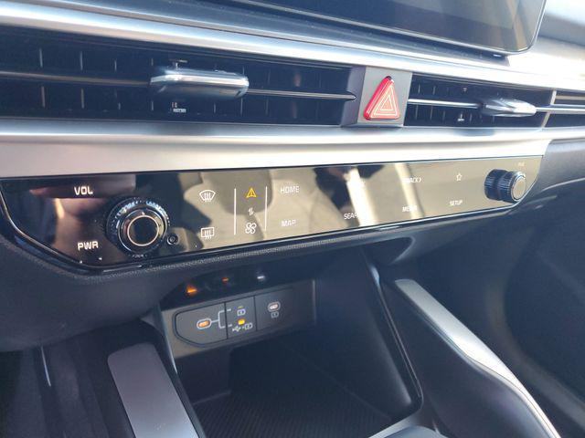 new 2026 Kia Sorento car, priced at $27,400