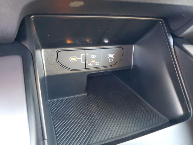 new 2026 Kia Sorento car, priced at $27,400