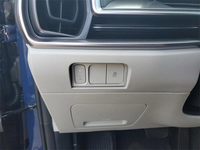 new 2025 Kia Sorento car, priced at $34,038