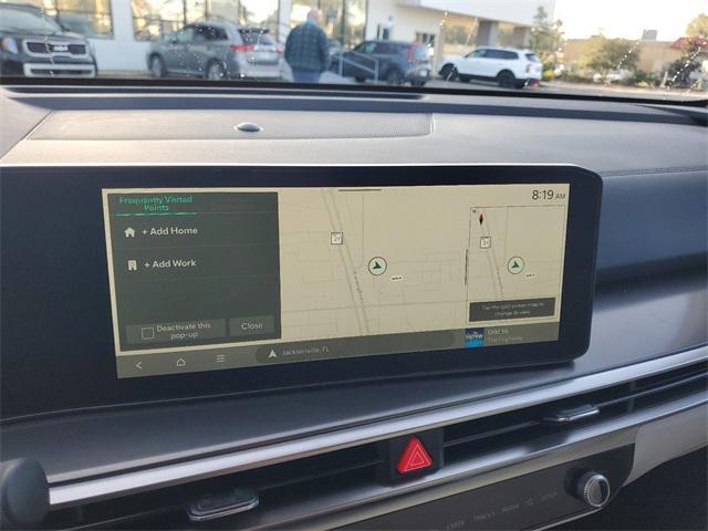 new 2025 Kia Sorento car, priced at $34,038