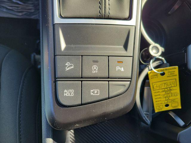 new 2026 Kia Sportage car, priced at $27,500