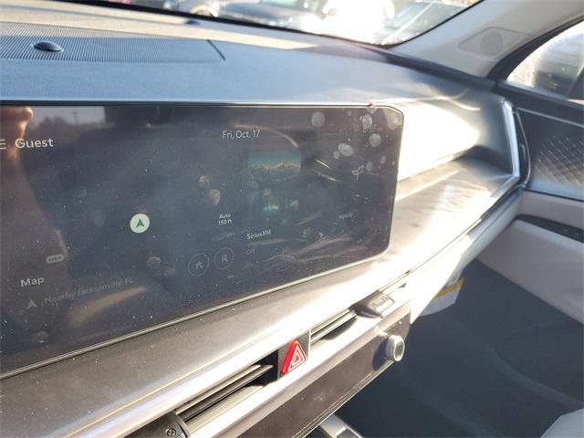 new 2025 Kia Sorento Hybrid car, priced at $33,870