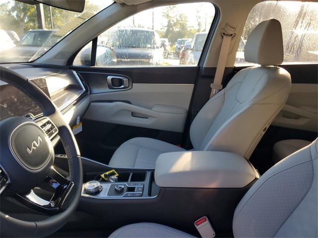 new 2025 Kia Sorento Hybrid car, priced at $33,870