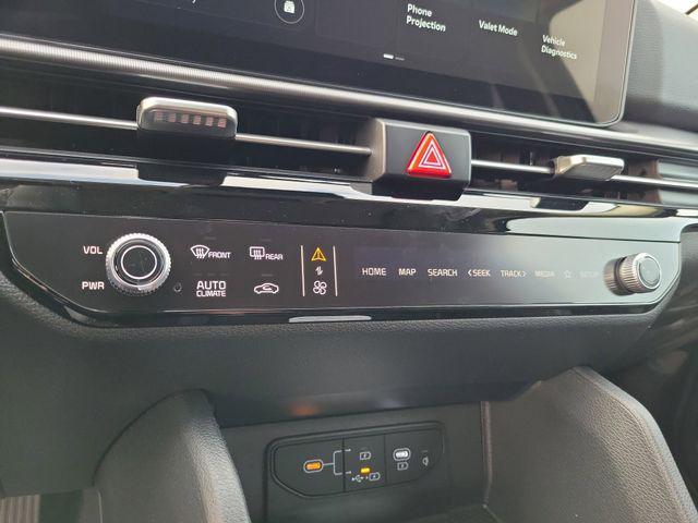 new 2026 Kia Sportage car, priced at $30,300