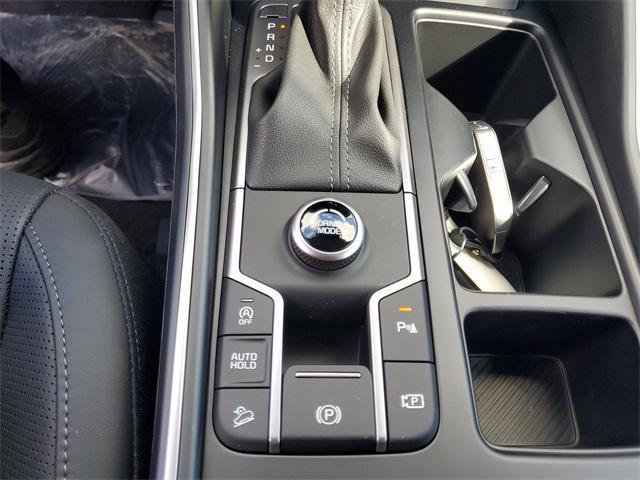 new 2026 Kia Sorento car, priced at $33,645