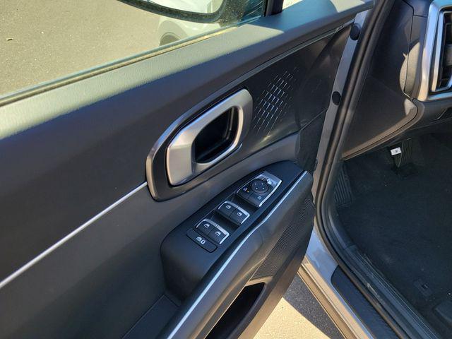 new 2026 Kia Sorento car, priced at $34,325