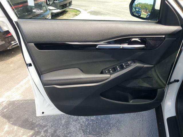 new 2026 Kia Seltos car, priced at $25,500