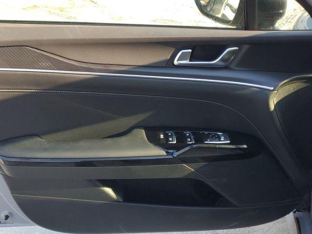 new 2026 Kia K5 car, priced at $25,600