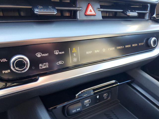 new 2025 Kia Sportage Hybrid car, priced at $34,082